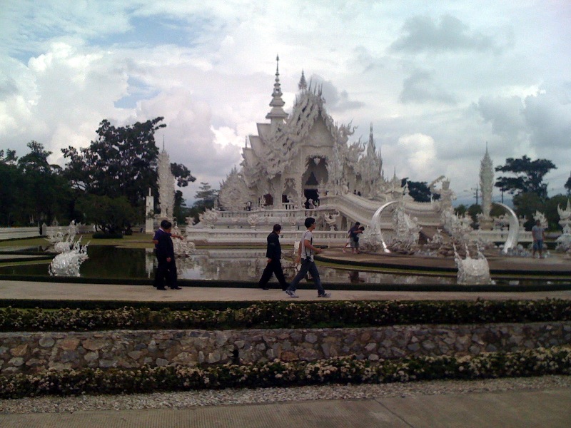 Белый храм